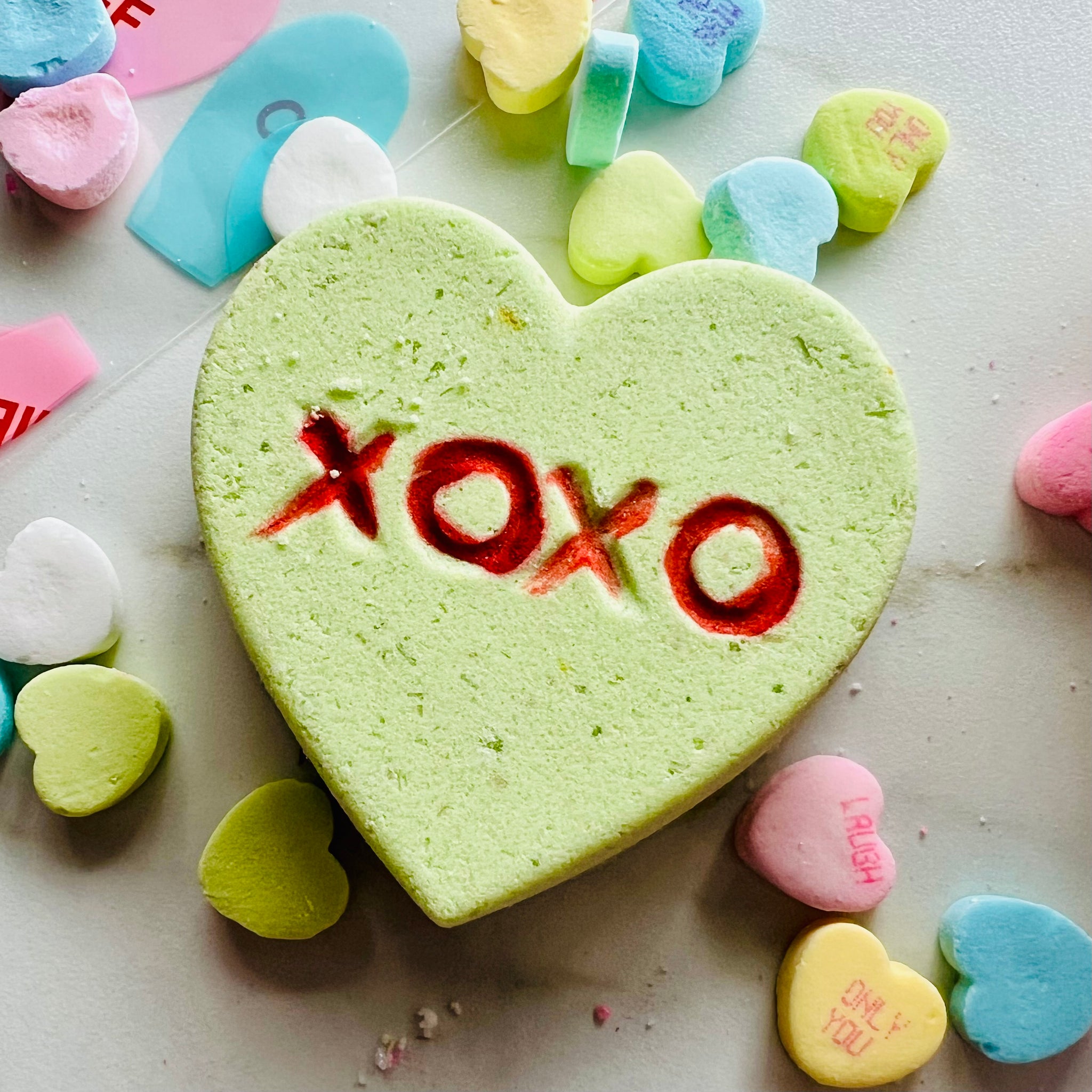 XOXO Conversation Bath Bomb - Limited Valentine's Edition