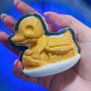 Quack of Horrors Bath Bomb - Golden Bones