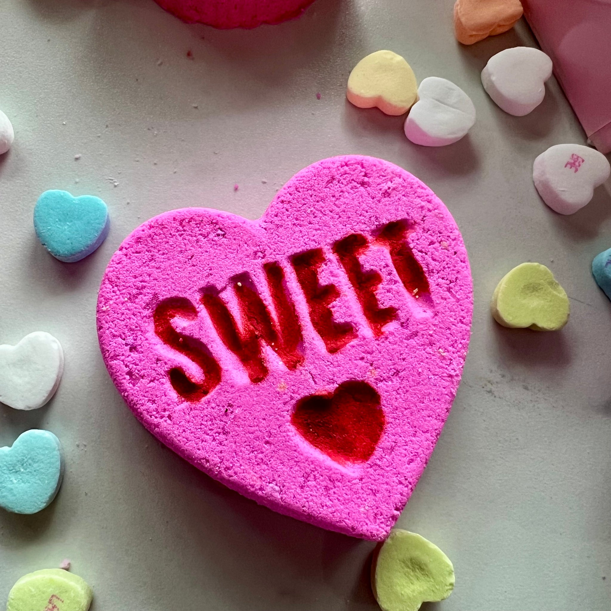 Sweet Conversation Heart Bath Bomb - Limited Valentine's Edition